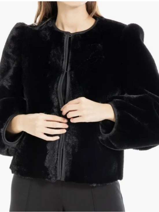 Max Studio Jackets & Blazers - Max Studio Black Faux Fur Cropped Teddy Jacket